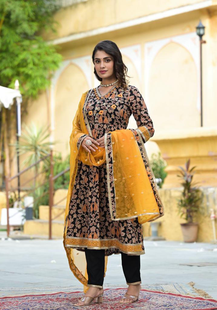 Cotton Hues Anarkali Set